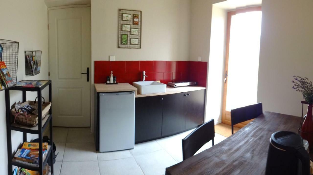Bed and Breakfast Terres De La Grange Cuisiat Exterior foto